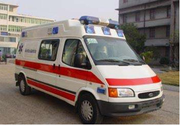 大邑县救护车租赁